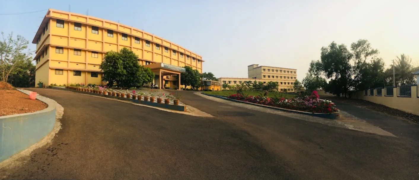Crescent College of Pharmaceutical Sciences, Kannur