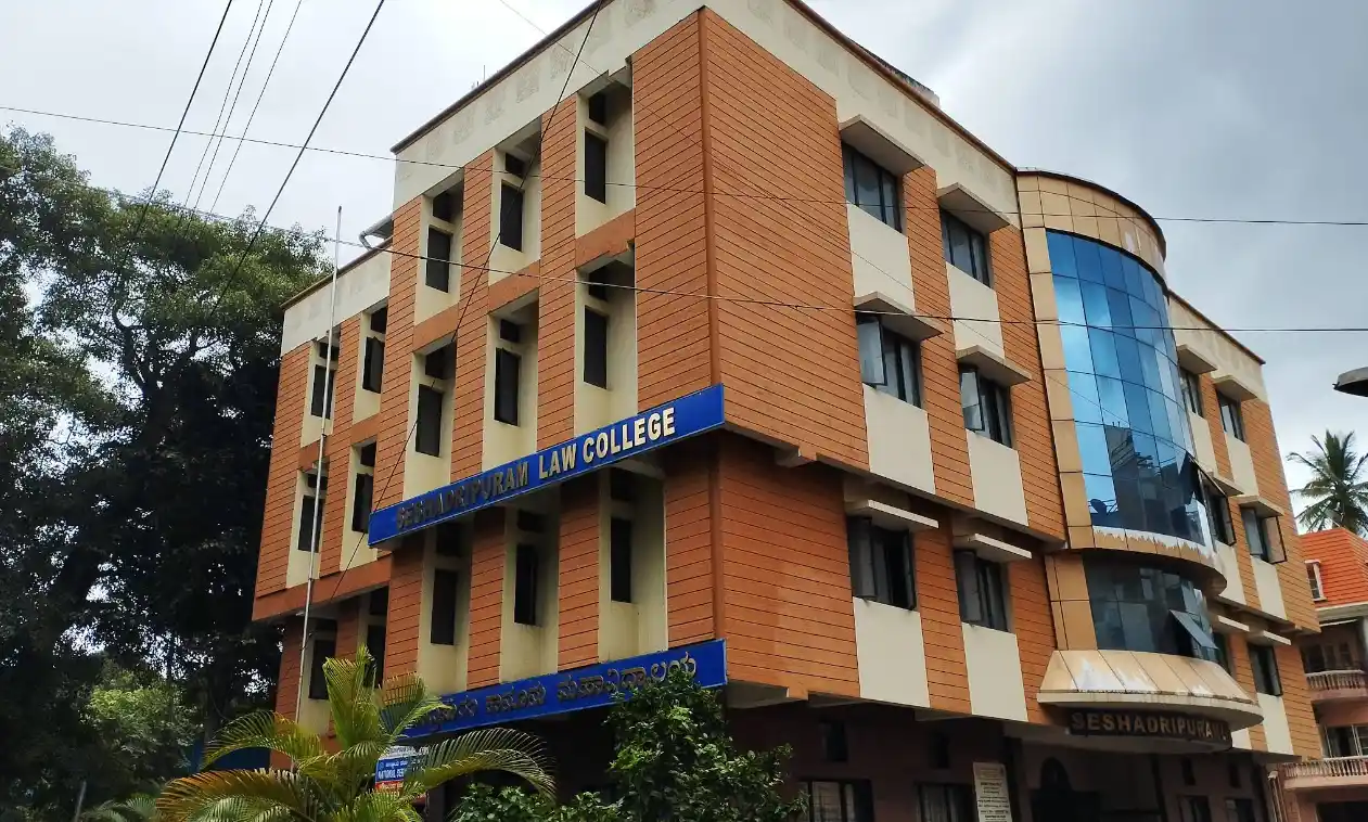 Seshadripuram Law College, Bengaluru
