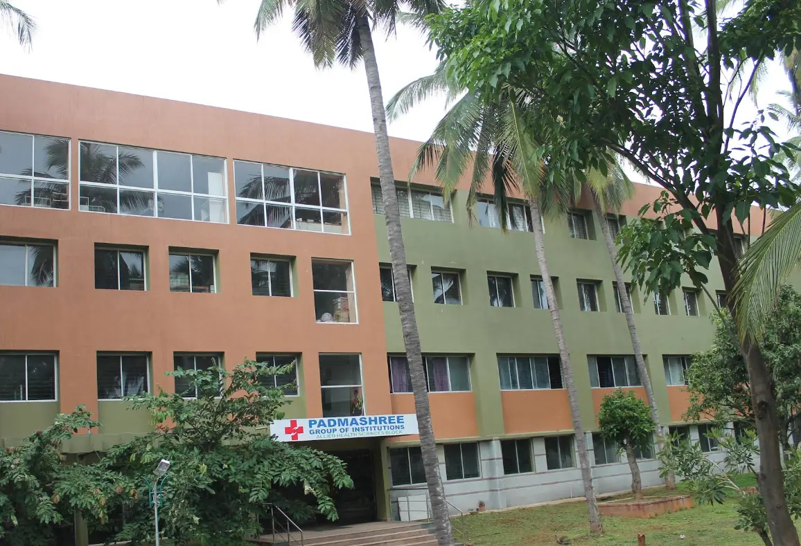 Padmashree Institute of Medical Lab Technology, Bengaluru